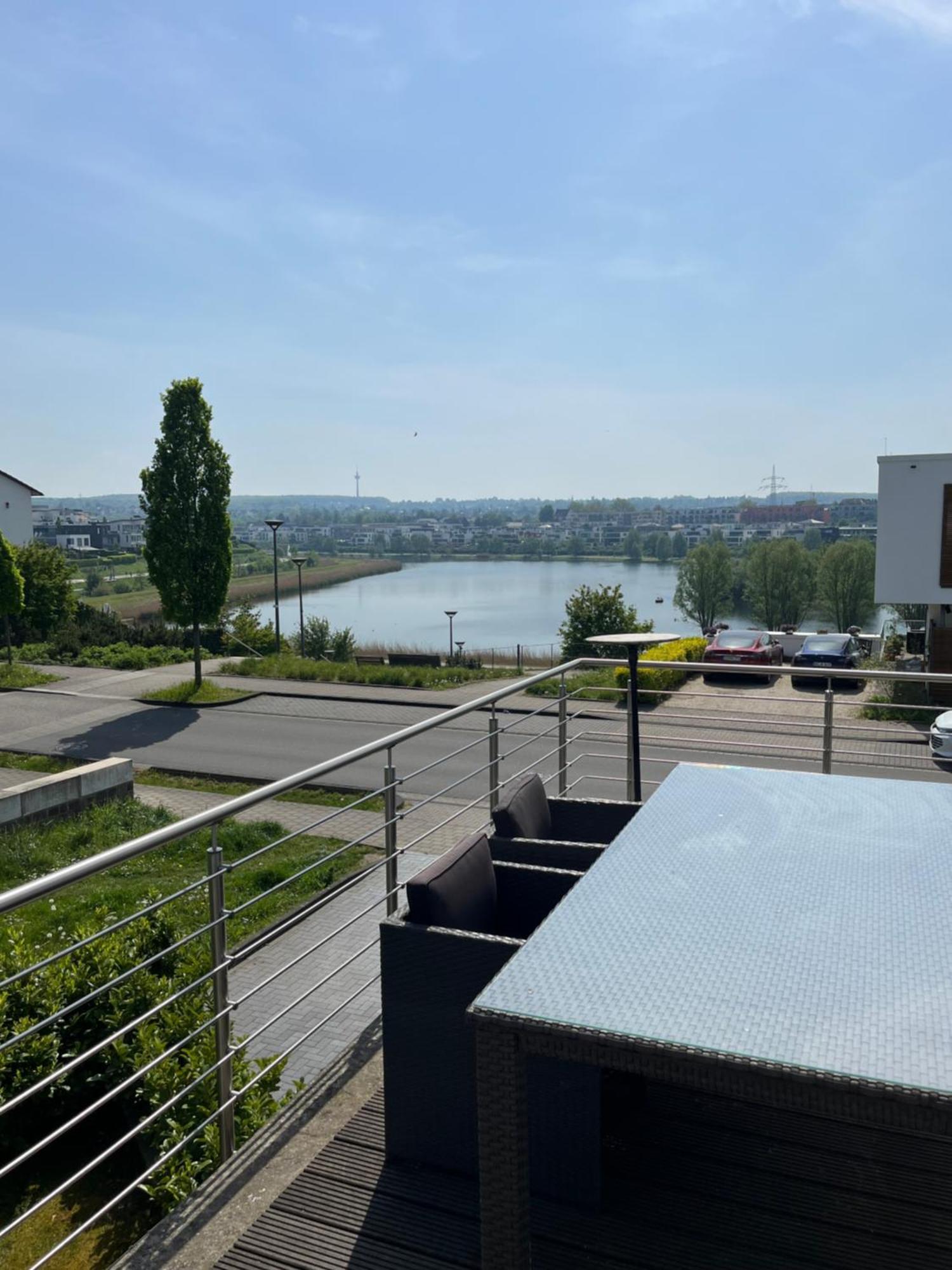 Haus Mit Panoramablick Auf Den Phoenixsee Dortmund Exteriér fotografie